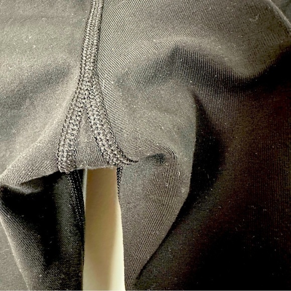 Athleta Gleam Chaturanga to Town Tight Faux Leather w/ Pockets, Size M, Black - Picture 7 of 8